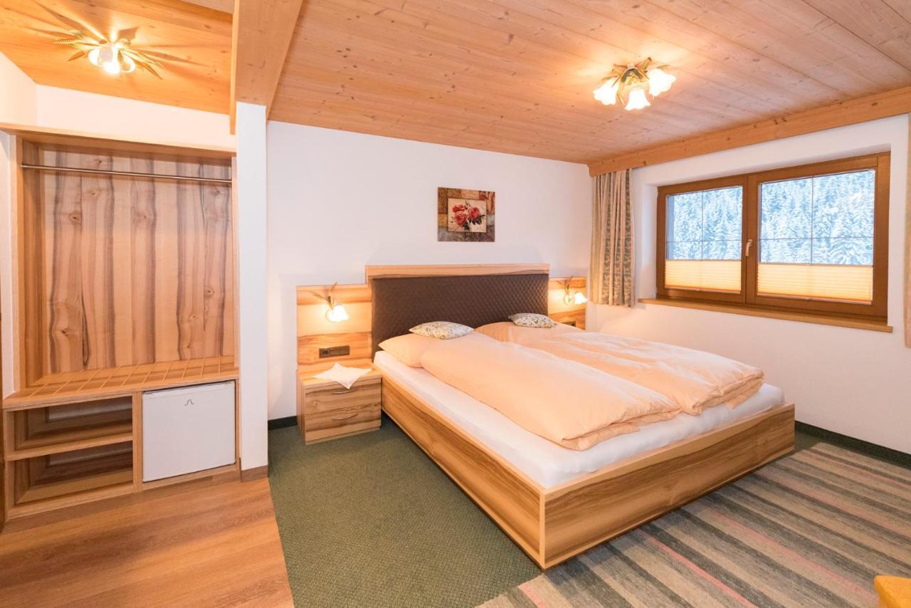Haus Dorferstuck Apartment Alpbach Bagian luar foto