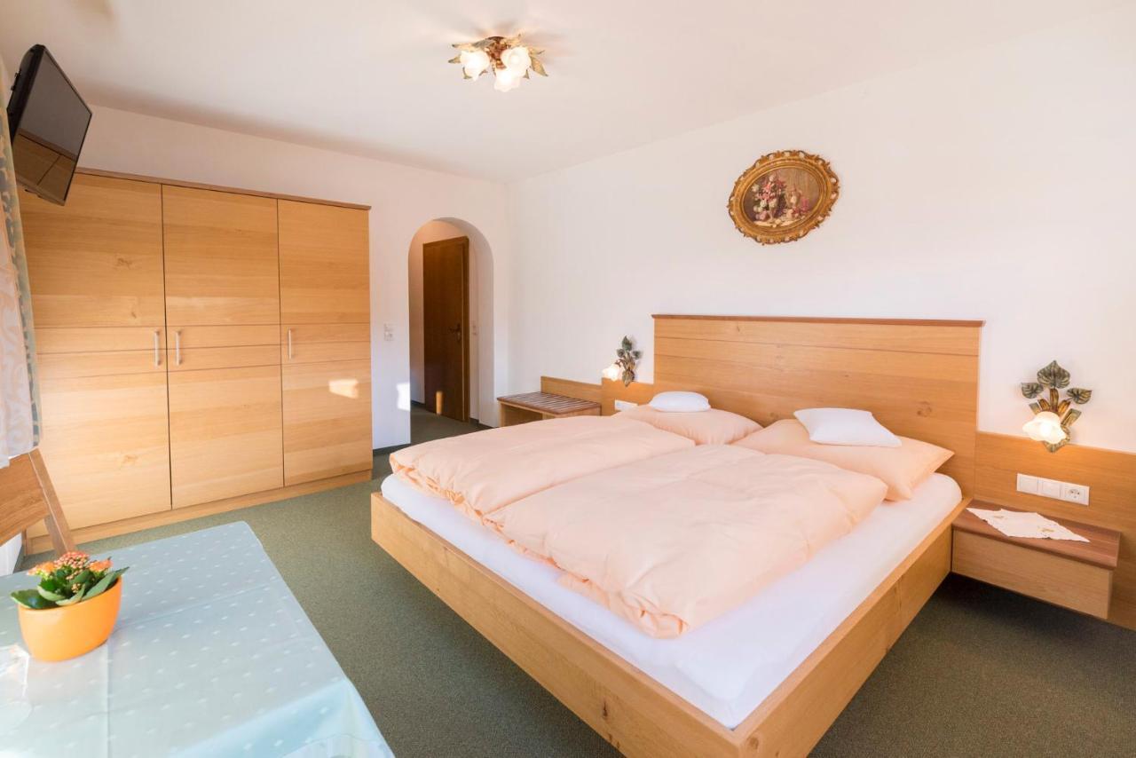 Haus Dorferstuck Apartment Alpbach Bagian luar foto