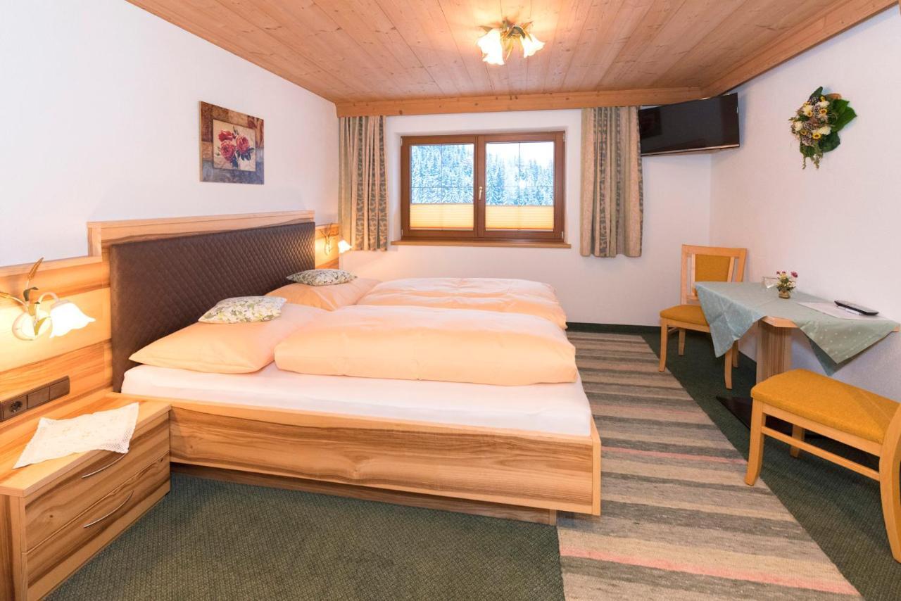 Haus Dorferstuck Apartment Alpbach Bagian luar foto