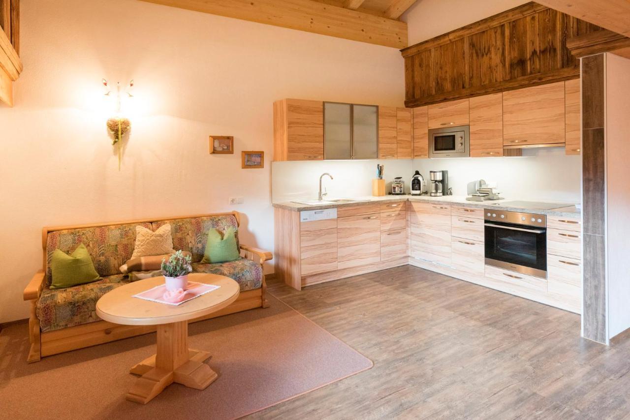 Haus Dorferstuck Apartment Alpbach Bagian luar foto